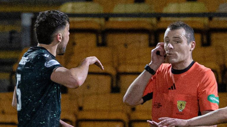 PERTH, SCOTLAND - DECEMBER 14: Referee Euan Anderson consuits VAR before a St Mirren penalty is given during a William Hill Premiership match between St. Johnstone and St. Mirren at McDiarmid Park, on December 14, 2024, in Perth, Scotland. (Photo by Alan Harvey / SNS Group)